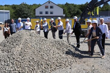 Spatenstich für Neubau Edeka Hörnsheimer Eck