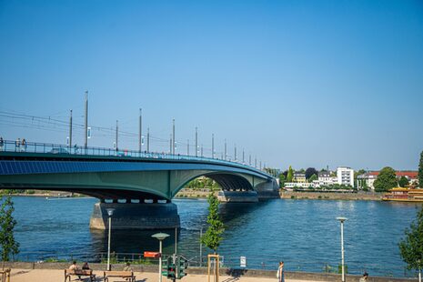 Kennedybrücke