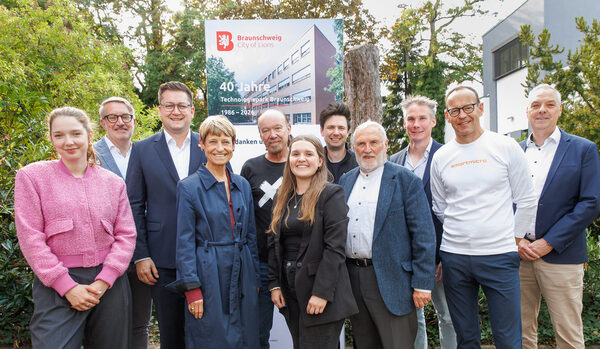 _imageLink.sp_imageText.trim (Wird bei Klick vergrößert)