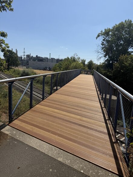 Brücke in Bessenich wieder offen