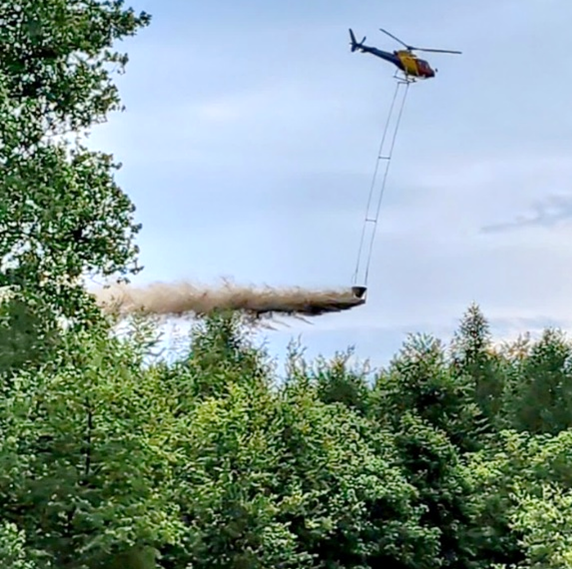 fliegender Helikopter