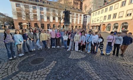 Beim diesjährigen Stadtradeln war die 5c des Hebelgymnasiums die radaktivste Klasse in Schwetzingen und sammelte 2.199 Kilometer (Foto: Hebelgymnasium).