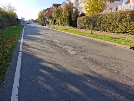 Bildunterzeile: Die K 3917 zwischen Buchen und Hollerbach wird unter Vollsperrung ab Montag, 17. August, grundlegend saniert. Grund für die Maßnahme sind erhebliche Fahrbahnschäden wie Risse, Ausbrüche und Setzungen.Foto: Landratsamt Neckar-Odenwald-Kreis