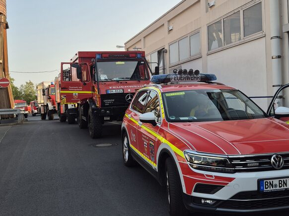 Einsatz- und Löschfahrzeuge der Feuerwehr Bonn