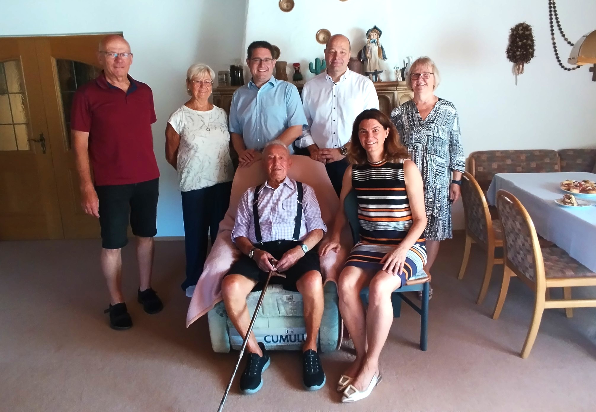 Leider haben wir keinen Alternativtext zu diesem Bild, aber wir arbeiten daran.