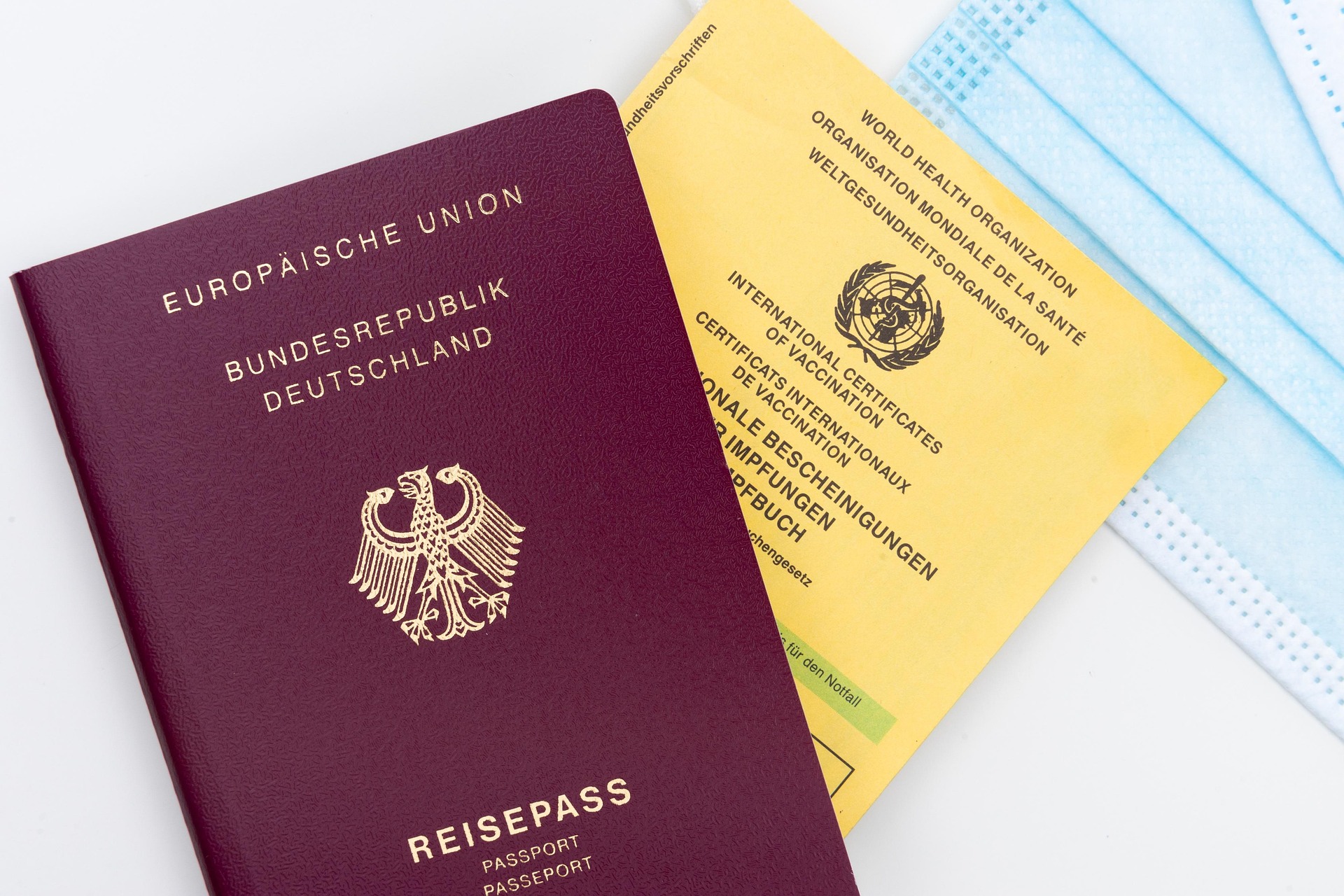 viarami-passport-6012616_1920