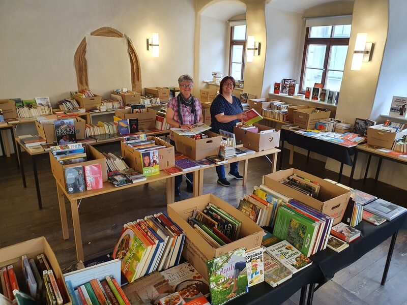 Bücherflohmarkt
