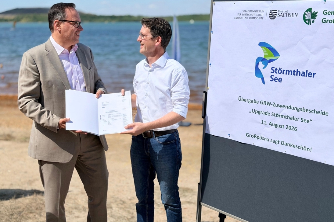 Staatsminister Dirk Panter (links) und Bürgermeister Daniel Strobel